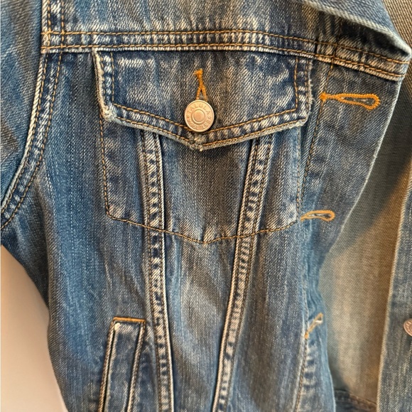 Aritzia Talula Classic Blue Jean Jacket | Size Medium | Excellent Pre‑Loved - Picture 4 of 4